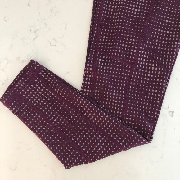 Z by Zella The Daily Hi Waisted 2 Side Pockets 7/8 Leggings Burg + Gray Sz S NWT - Picture 4 of 15